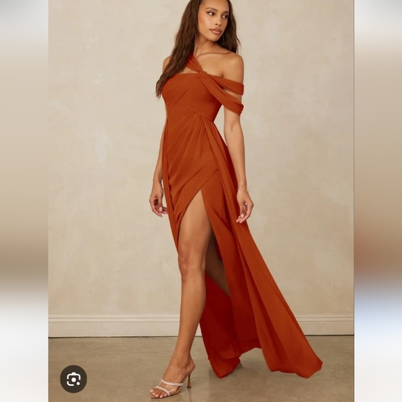 Christian Siriano for Azazie Draped One Shoulder Gown Formal Women's Size 18 - Picture 2 of 9